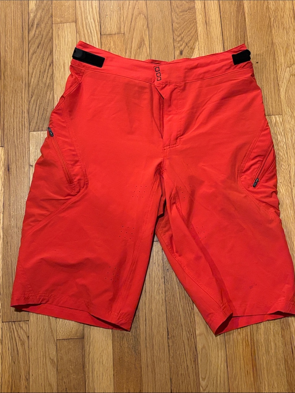 Sombrio men’s mountain bike shorts, medium